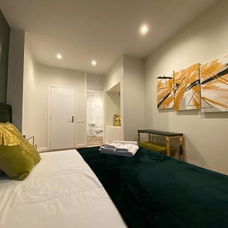 Junqueira76 Guesthouse โปโว เดอ วาร์ซิม ภายนอก รูปภาพ