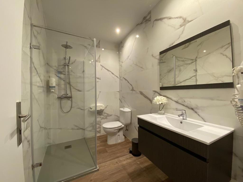 Junqueira76 Guesthouse โปโว เดอ วาร์ซิม ภายนอก รูปภาพ