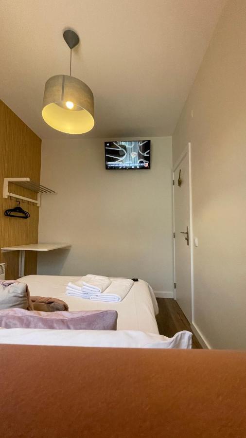 Junqueira76 Guesthouse โปโว เดอ วาร์ซิม ภายนอก รูปภาพ
