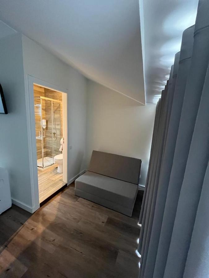 Junqueira76 Guesthouse โปโว เดอ วาร์ซิม ภายนอก รูปภาพ