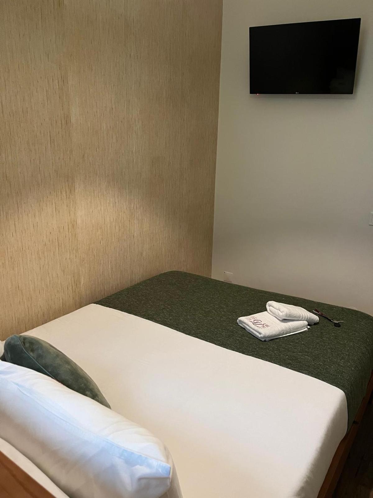 Junqueira76 Guesthouse โปโว เดอ วาร์ซิม ภายนอก รูปภาพ